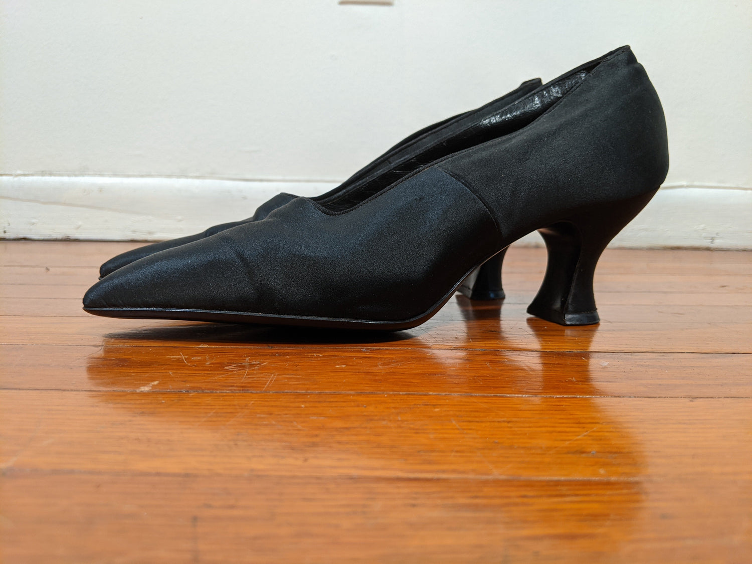 1910s-1920s Marshall Field &amp; Co. Silk Pumps | Sz 7.5 - 8