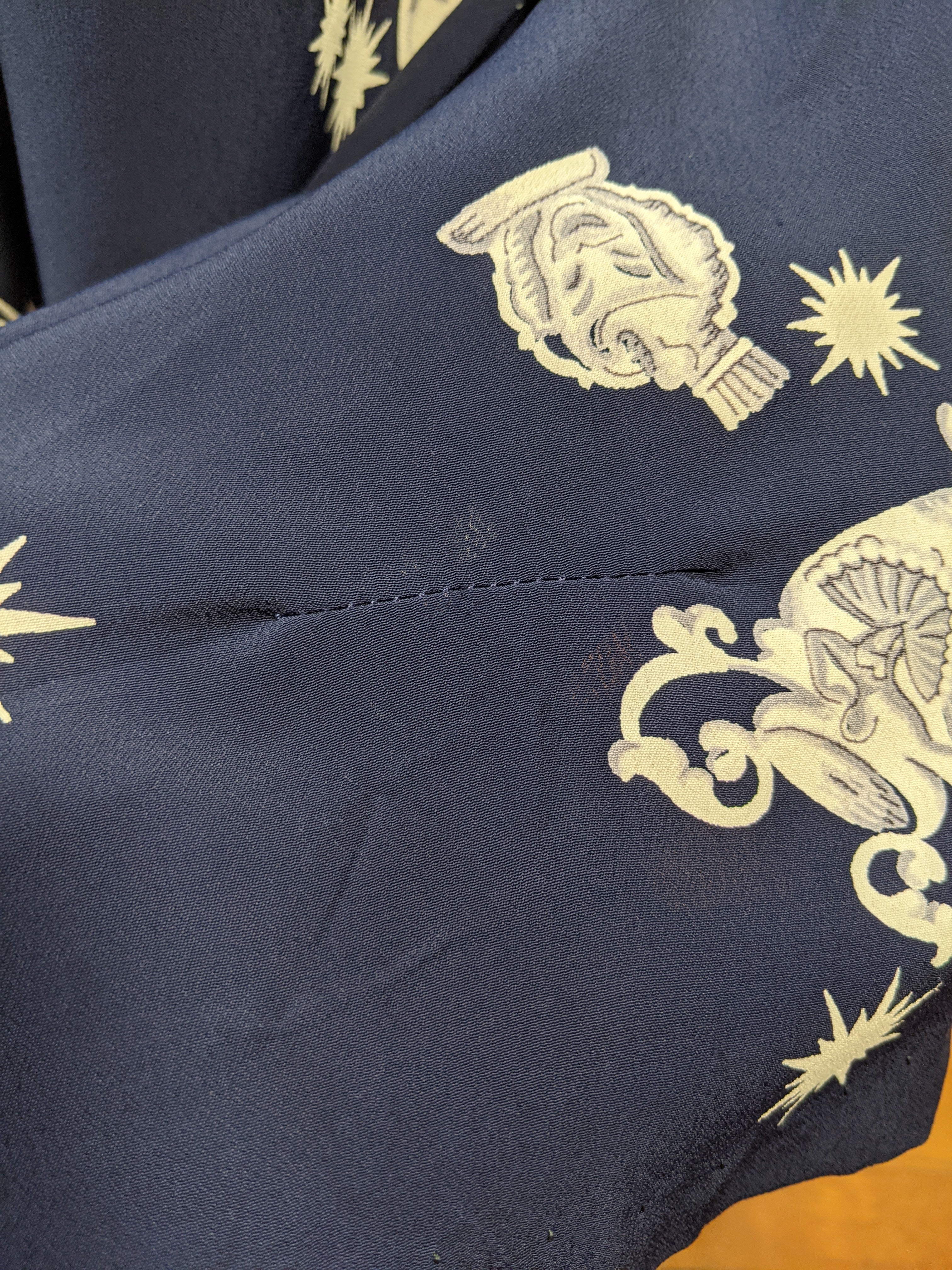 1940s Novelty Print Rayon Dress