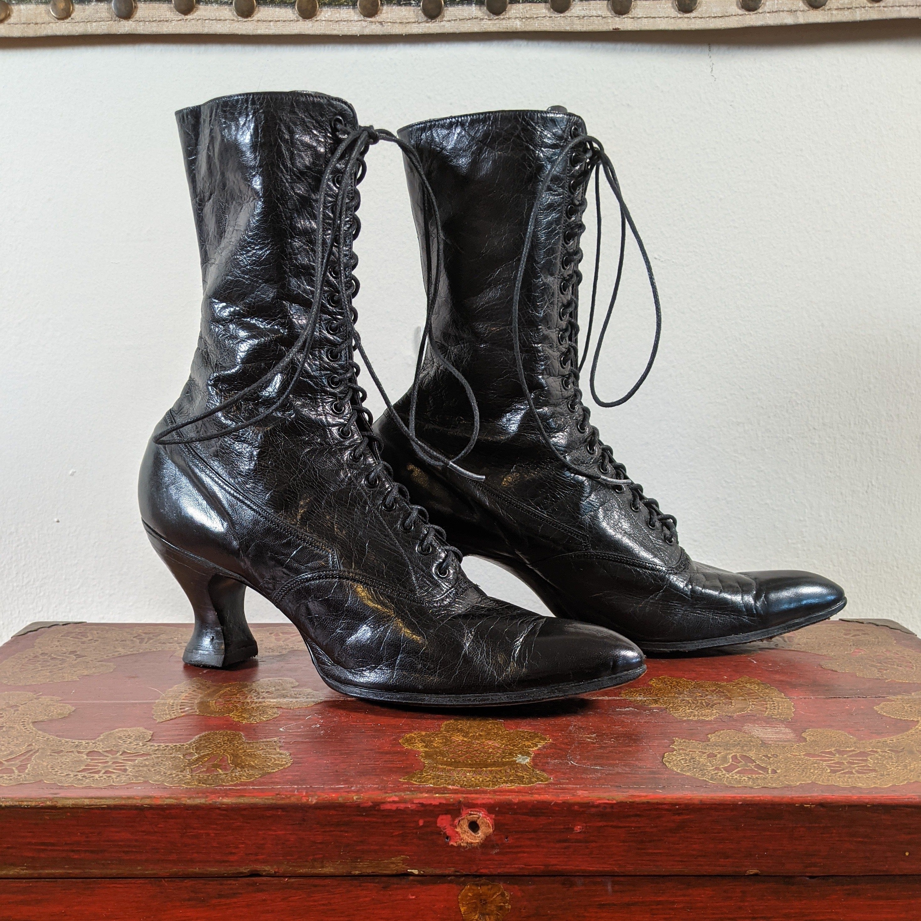 c. 1910s-1920s Black Lace Up Boots | Approx Sz 7