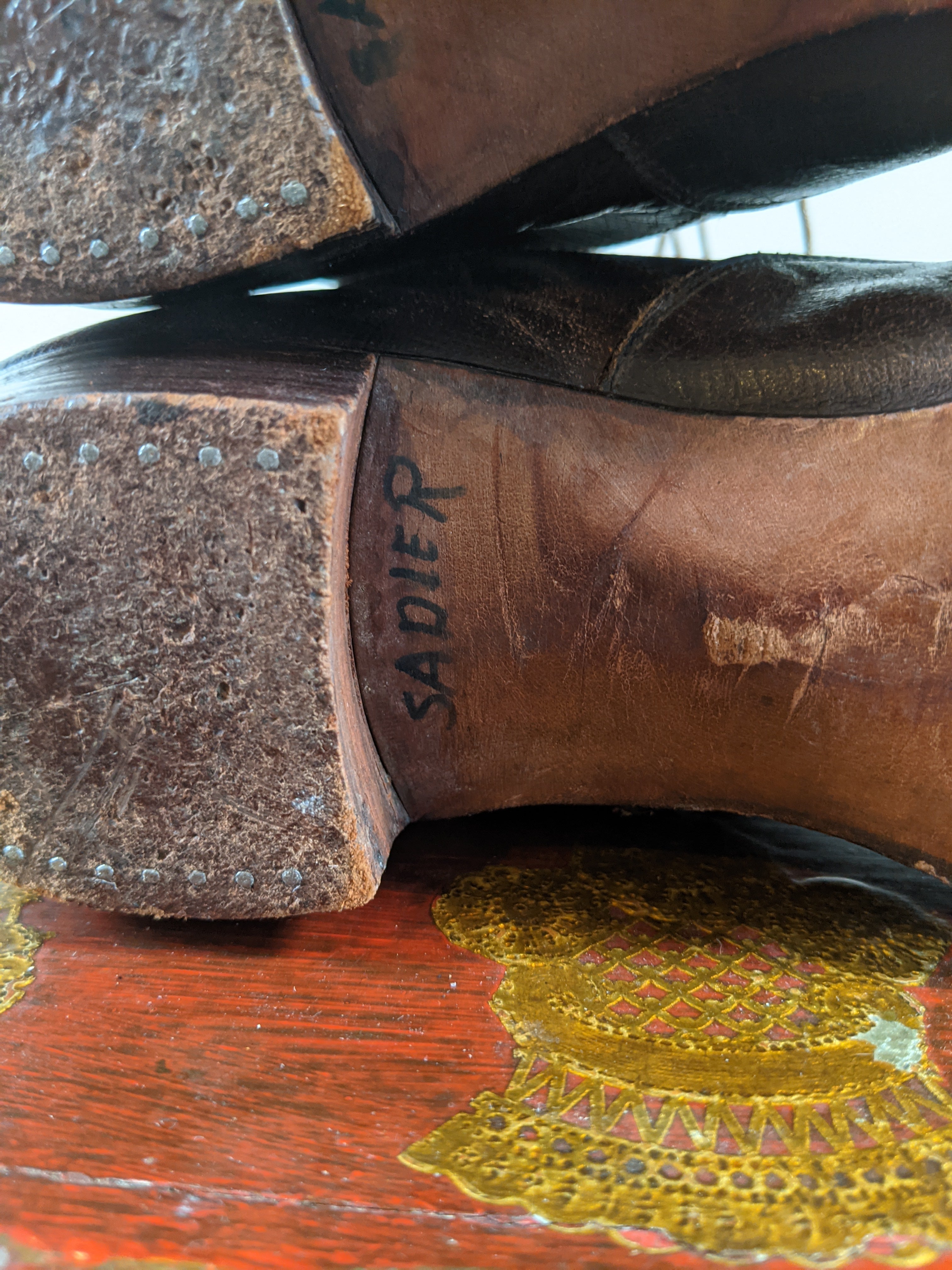 c. 1910s-1920s Brown Lace Up Boots | Approx Sz 8