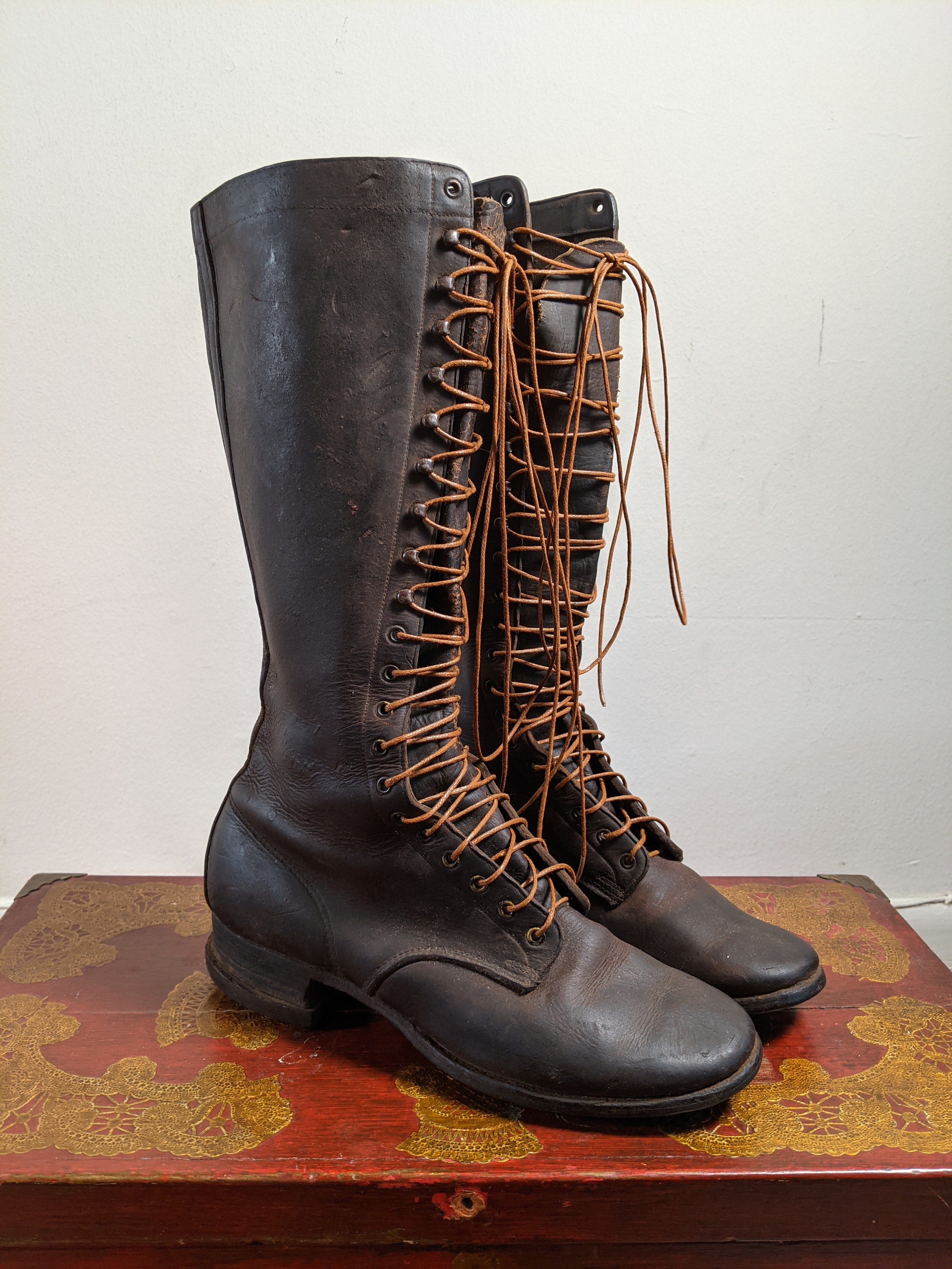 c. 1930s-1940s Tall Lace Up Logger Boots | Approx Sz 7