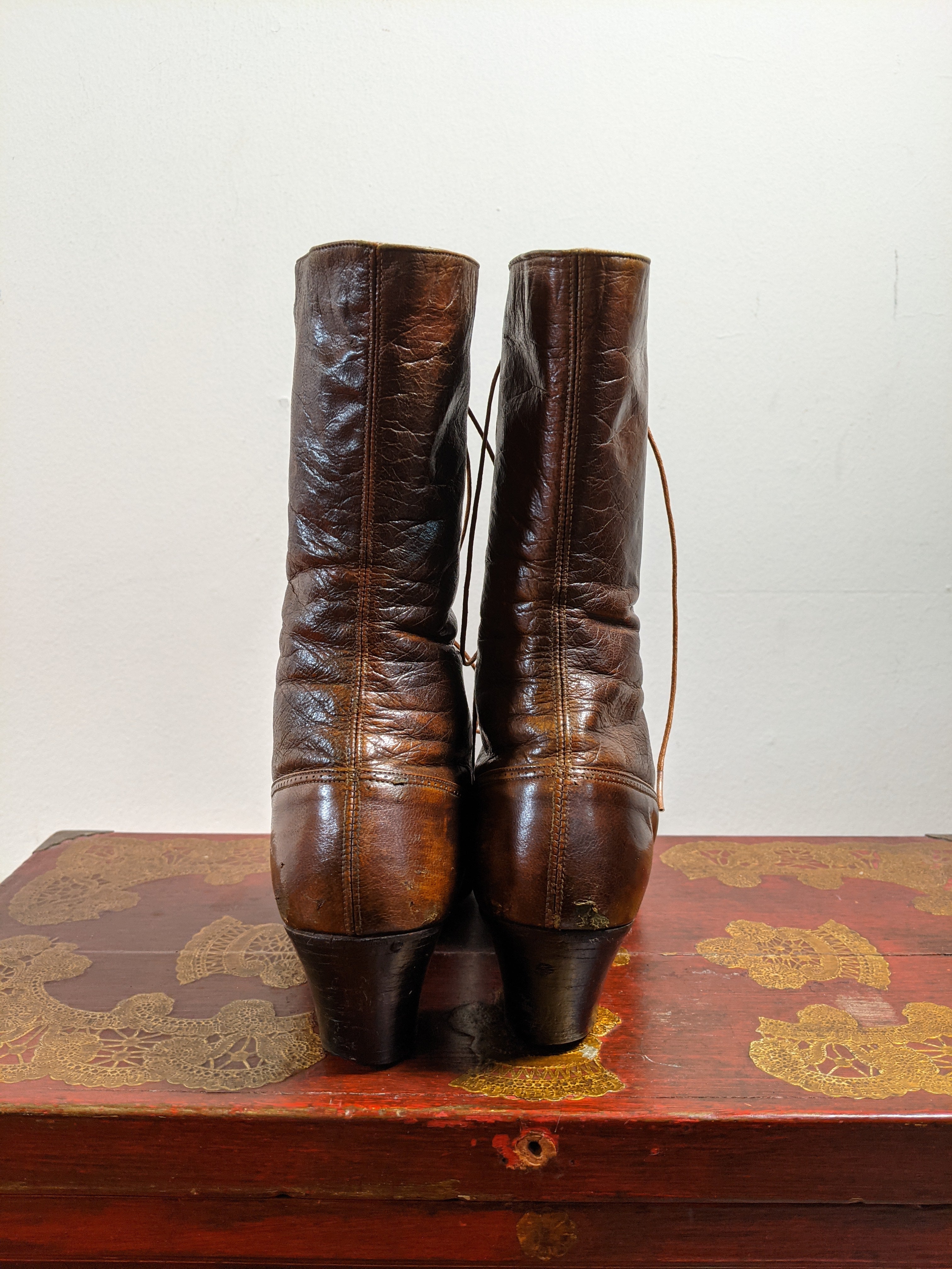 c. 1910s Brown Lace Up Boots | Approx Sz 7