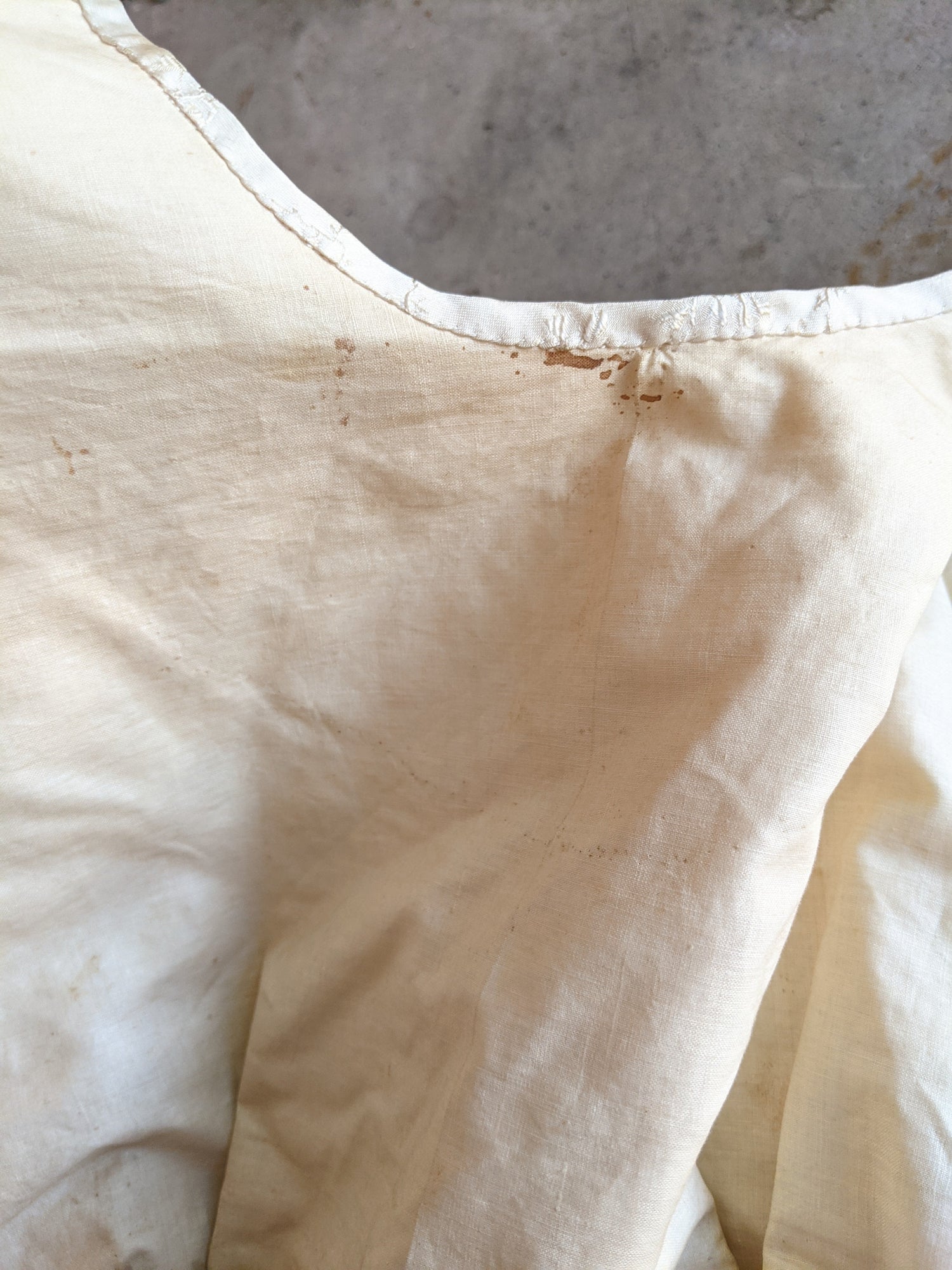 1890s Cream Silk Gigot Sleeve Bodice