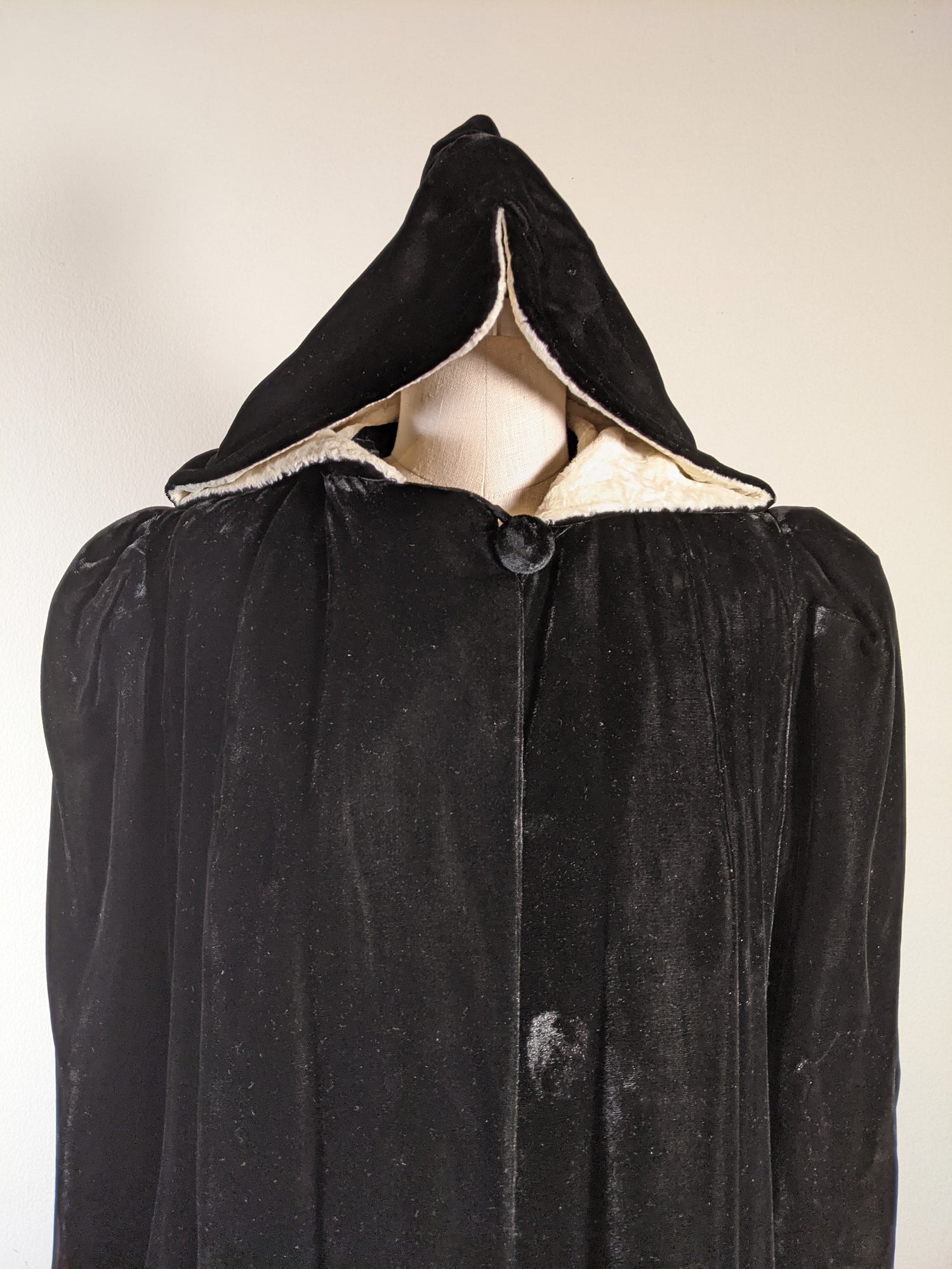 c. 1930s-1940s Hooded Velvet Cloak