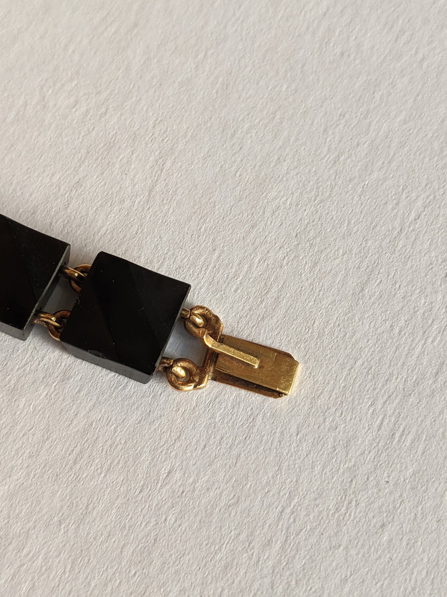 19th c. 14k Gold Carved Onyx Link Bracelet