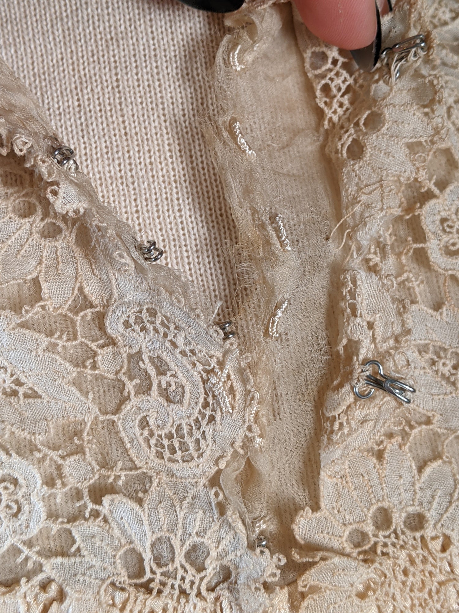 c. 1900 Silk Lace Bodice