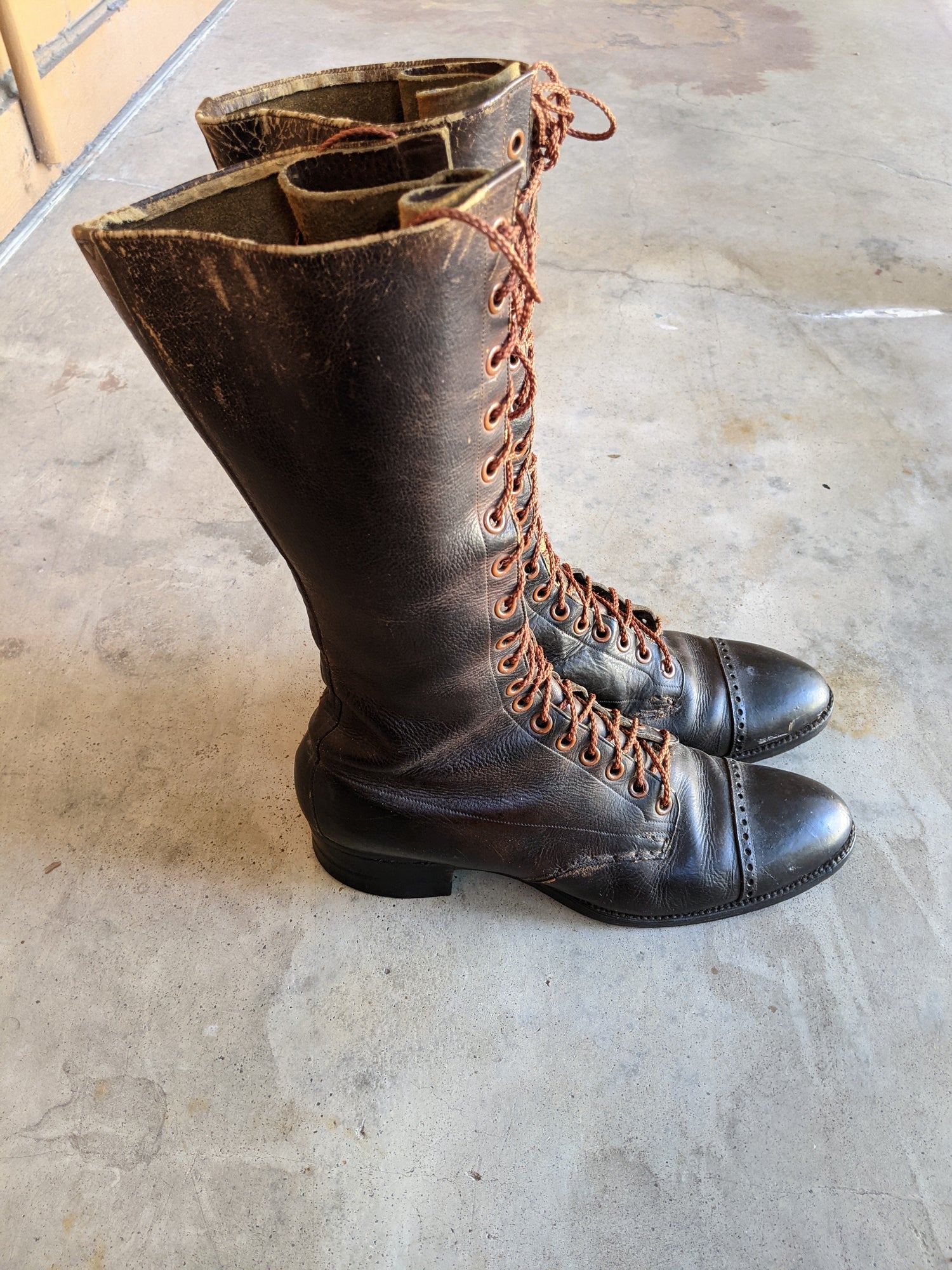c. 1940s Tall Brown Leather Boots | Approx 7.5-8