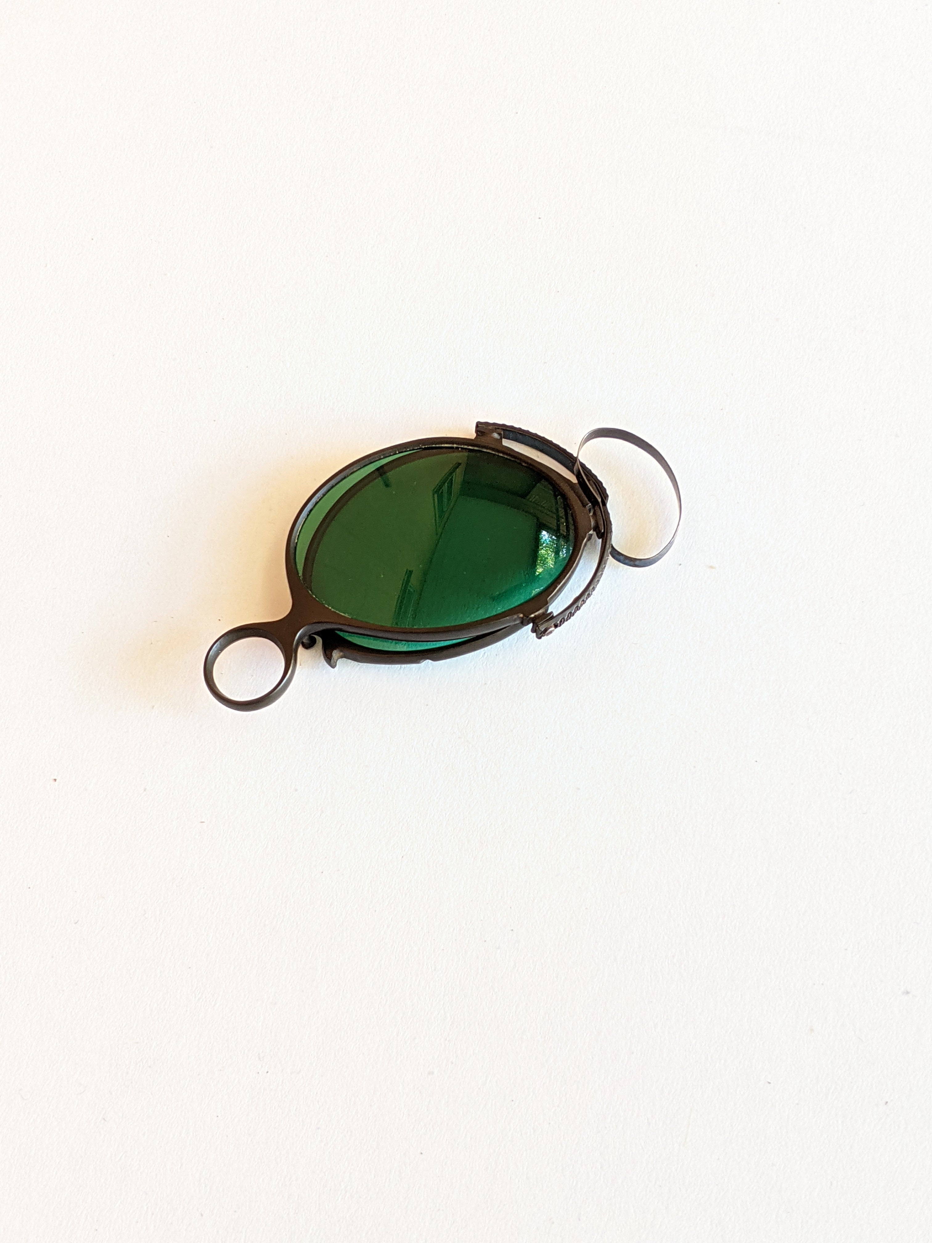 c. 1890s Green Tinted Folding Pince-Nez Glasses in Case