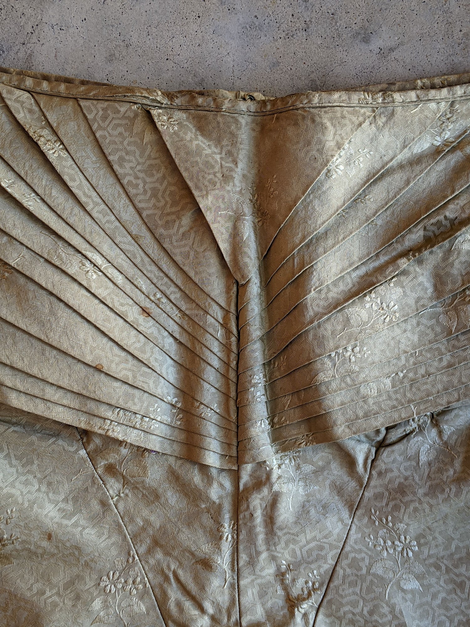 c. 1840s Gold Silk Damask Bodice