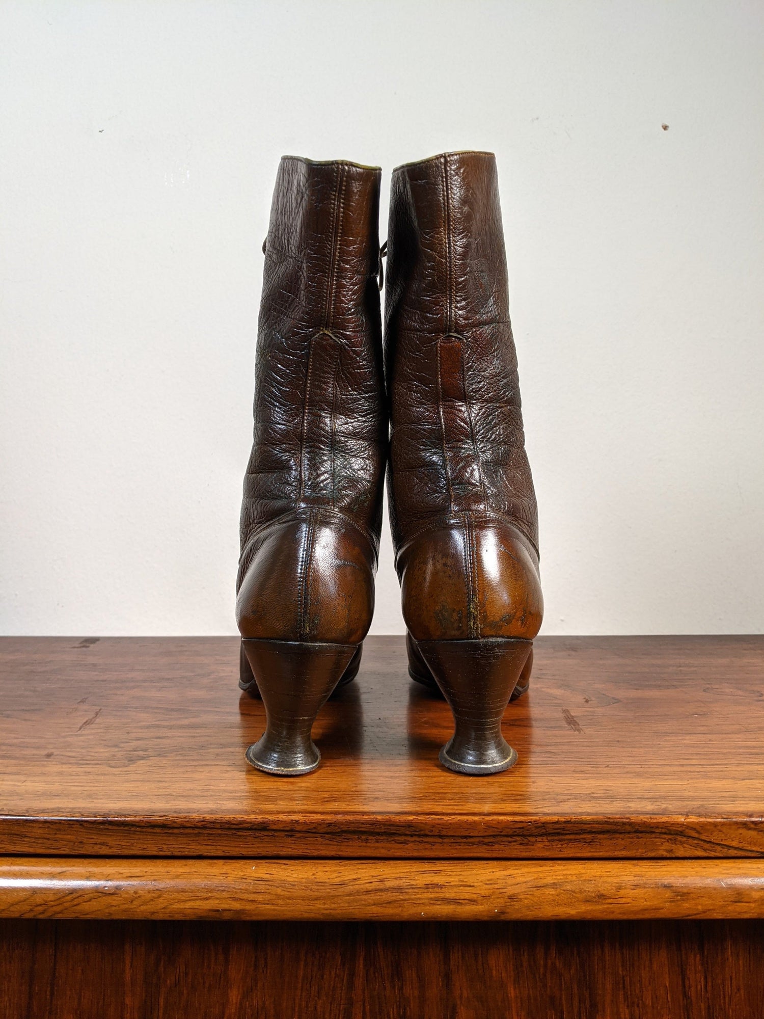 c. 1910s-1920s Olive Brown Boots | Approx. Sz. 7-7.5