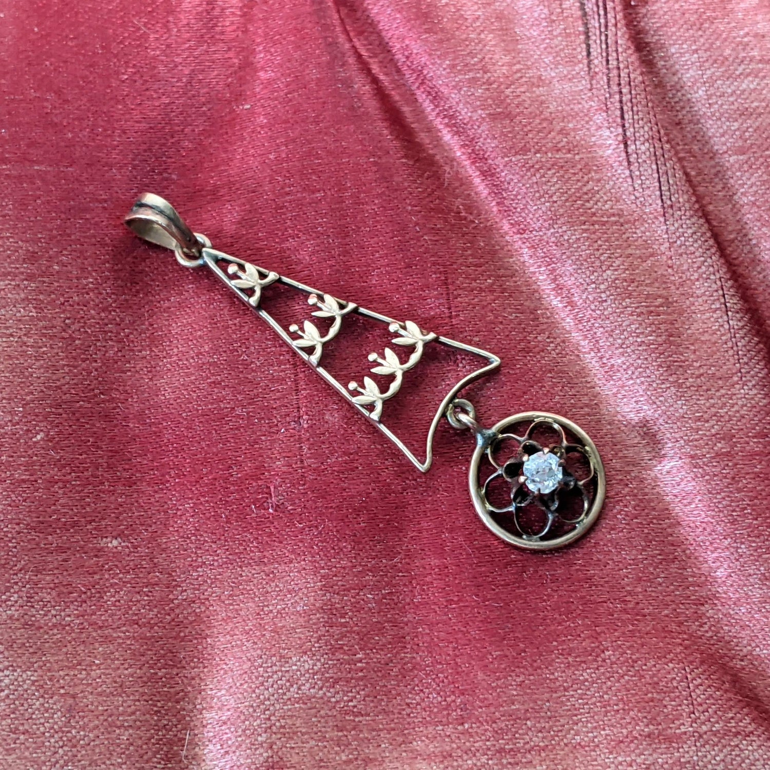 c. 1910s 10k Gold Diamond Lavalier Pendant