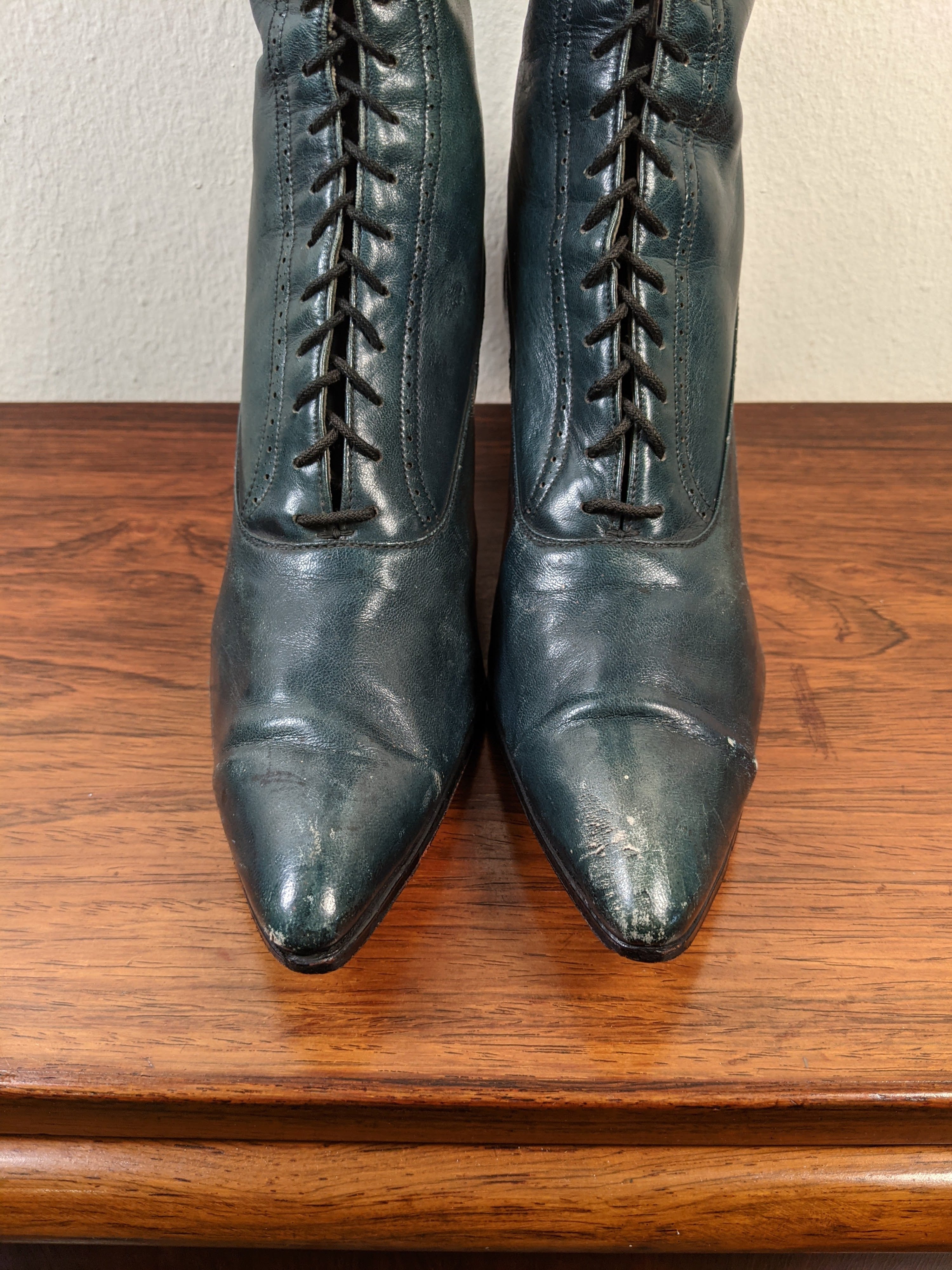 c. 1910-1920s Blue/Green Louis Heel Boots | Approx Sz 6-6.5