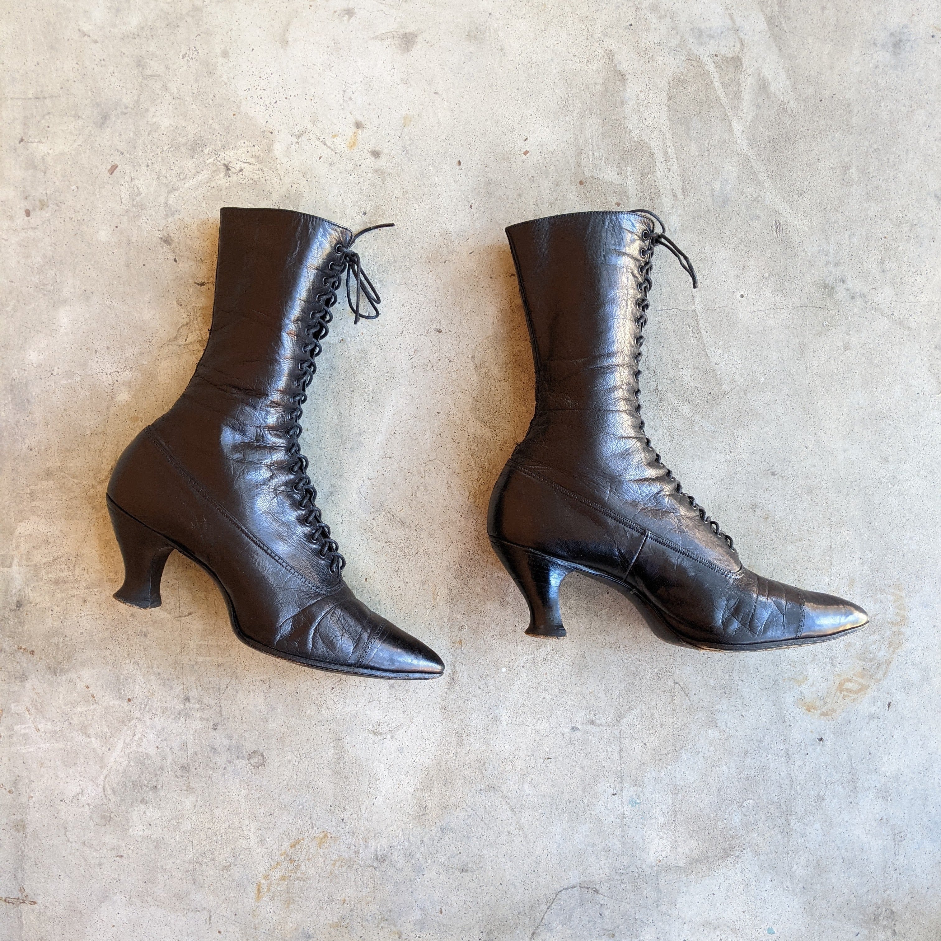 c. 1910s-1920s Louis Heel Boots | Approx Sz. 7.5-8