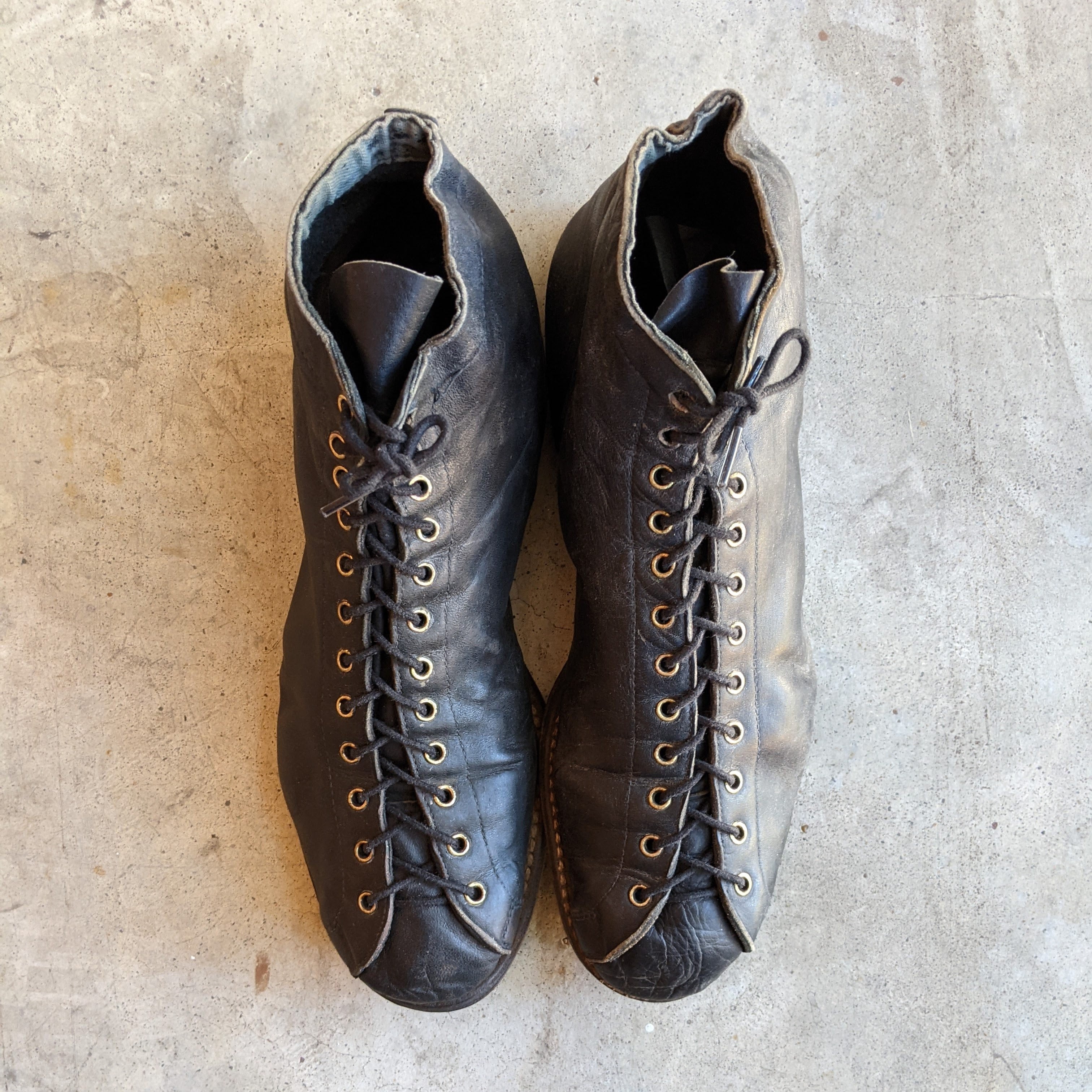 c. 1930s Athletic Shoes | Approx Sz. 8-8.5