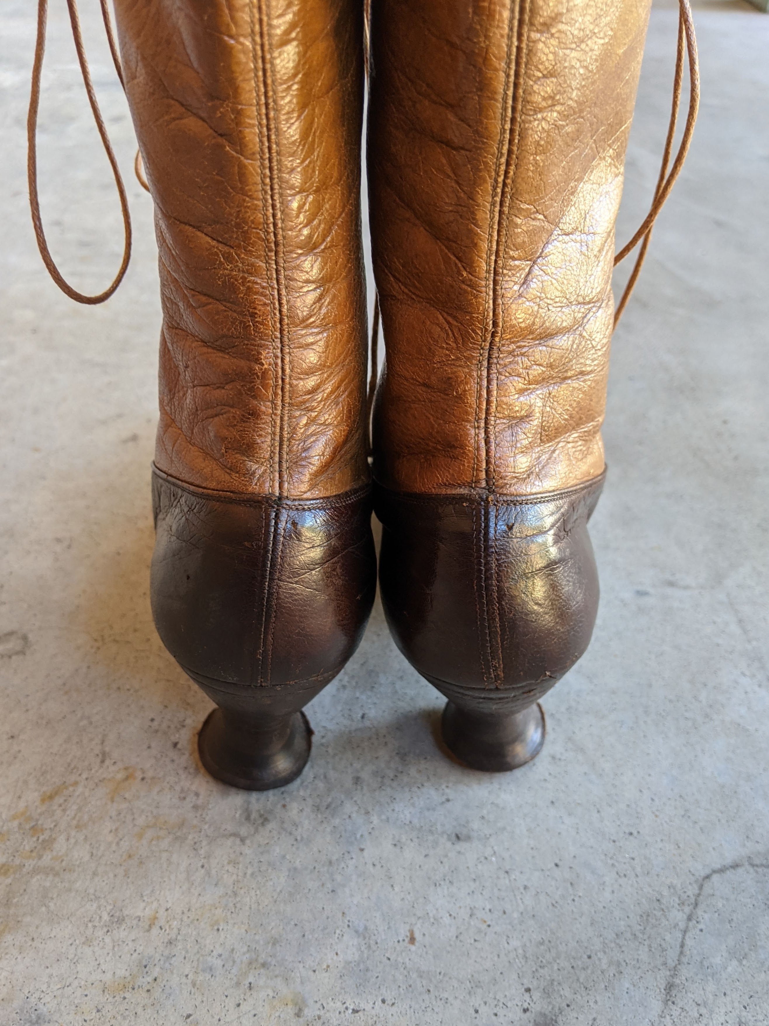 c. 1910s-1920s Two-Tone Brown Boots | Approx Sz 6