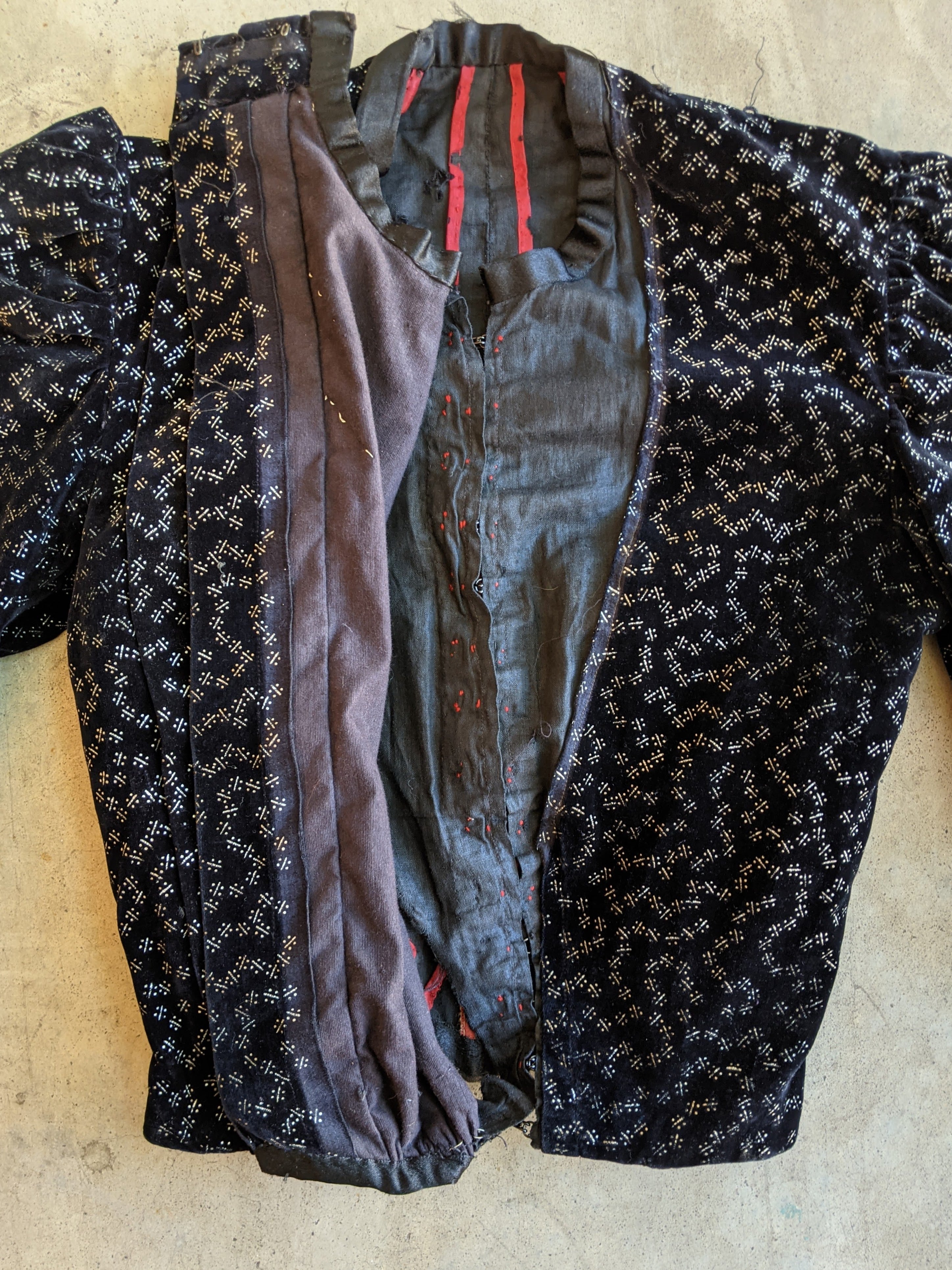c. 1901-1902 Velveteen Bodice | Study + Display / Repair