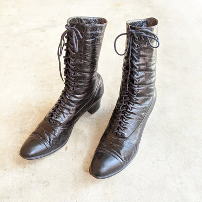 c. 1910s-1920s Black Lace Up Boots | Approx Sz 7.5