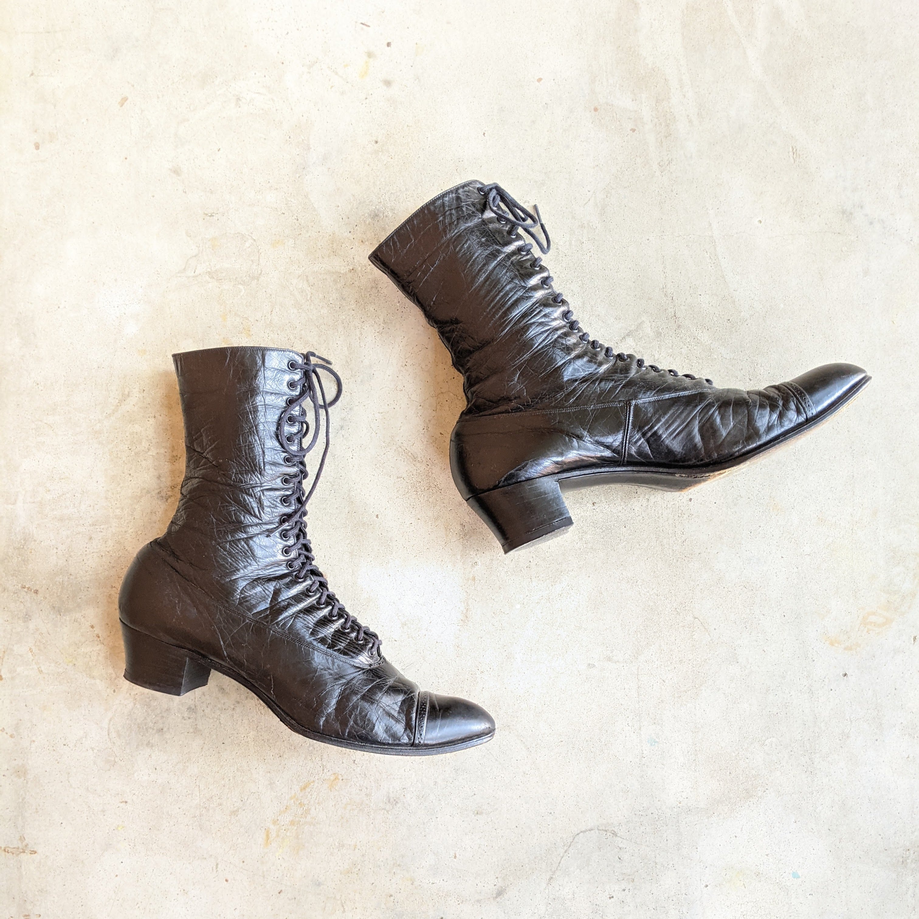 c. 1910s-1920s Black Lace Up Boots | Approx Sz 7.5