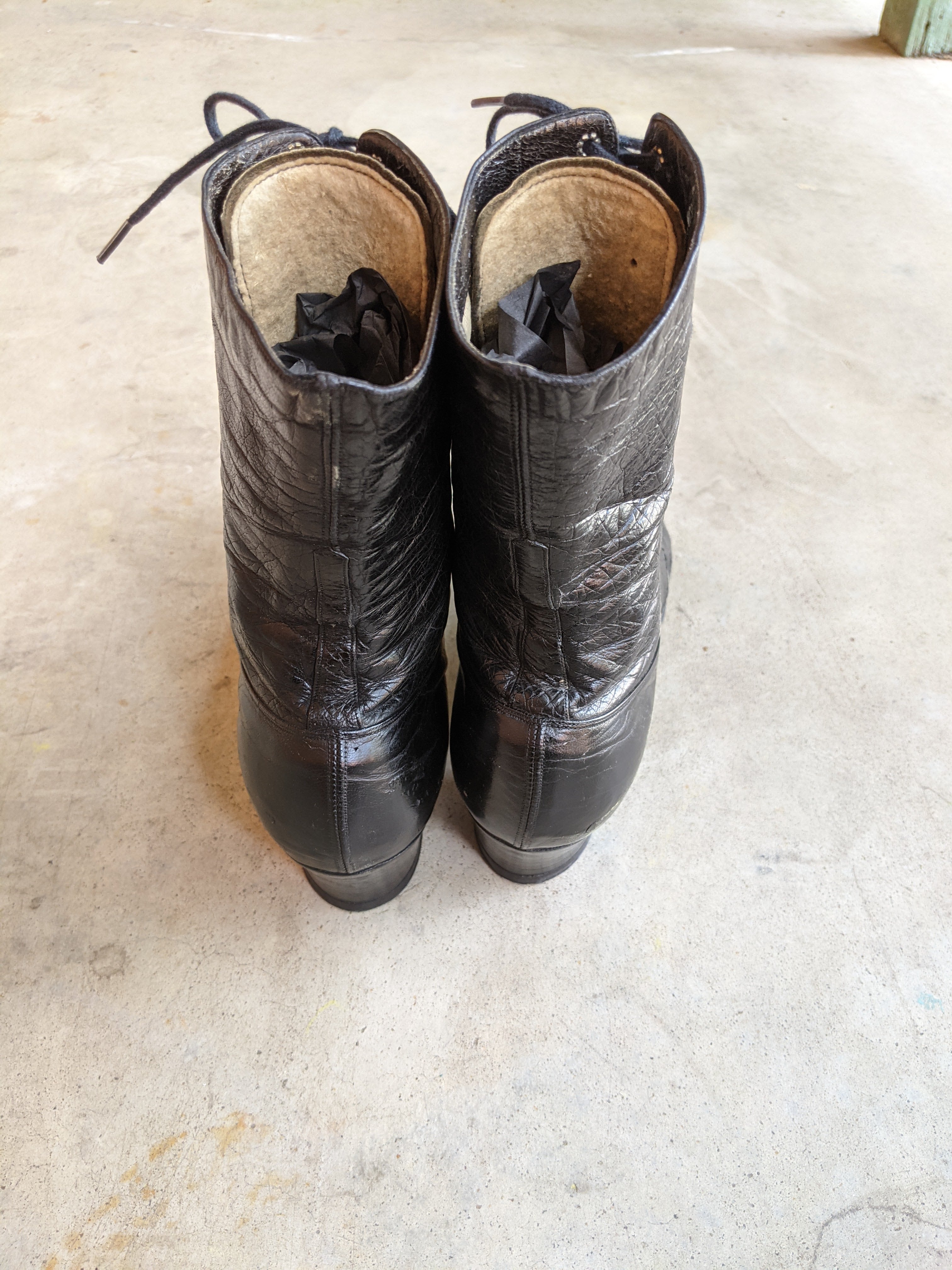 c. 1910s-1920s Black Lace Up Boots | Approx Sz 7.5