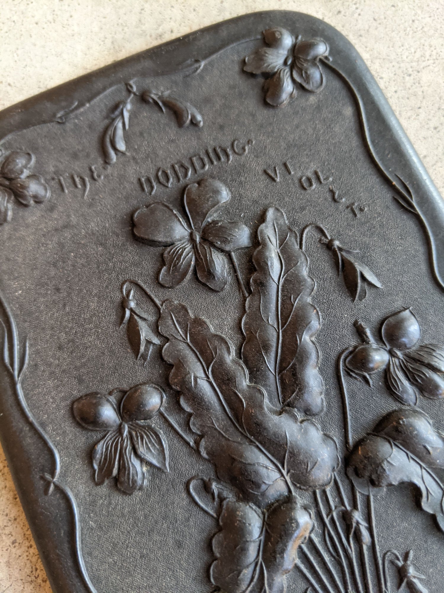 19th c. "Diatite" Hand Mirror - "The Nodding Violet"