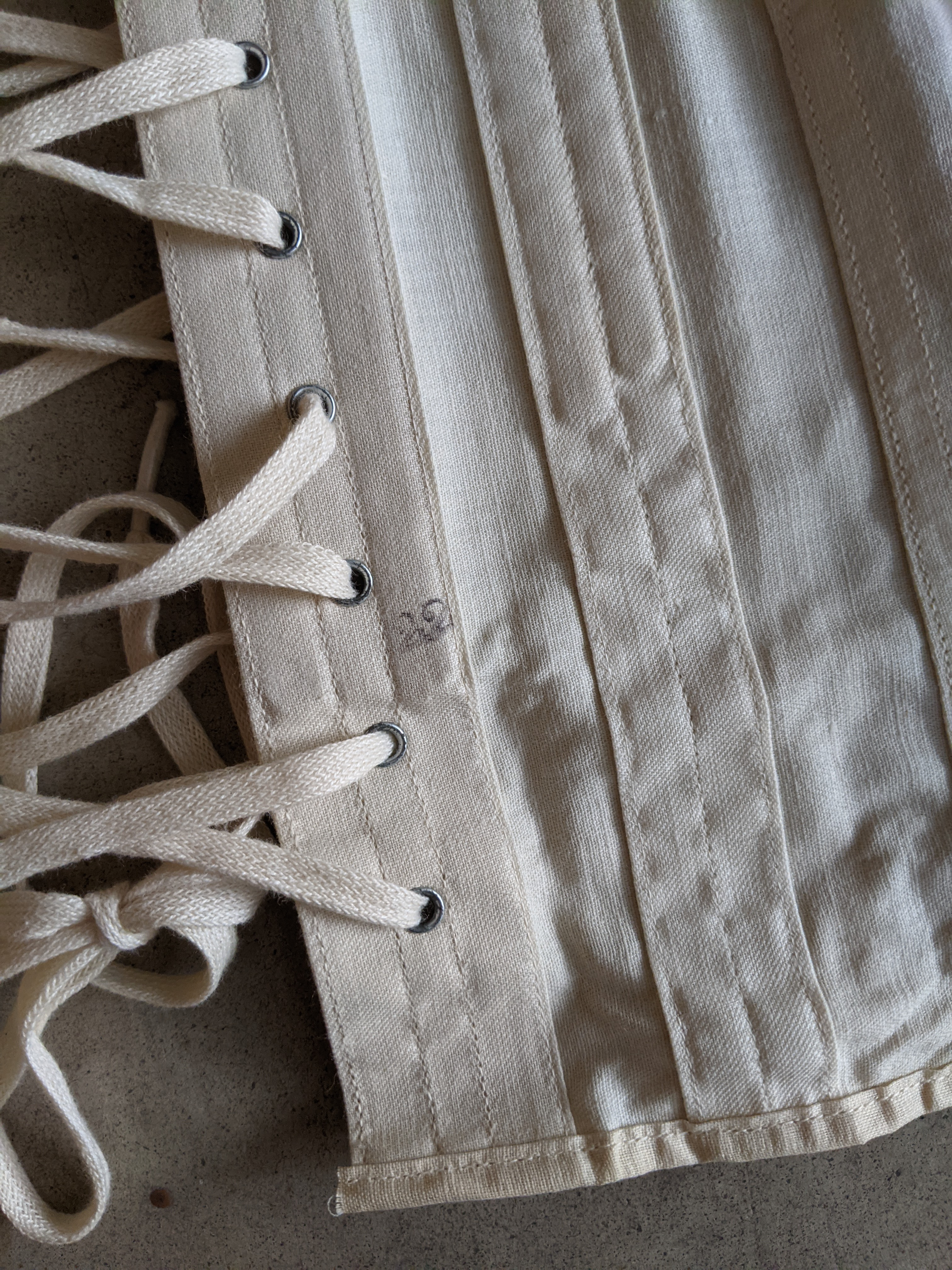 1910s Deadstock Corset - 22" - 