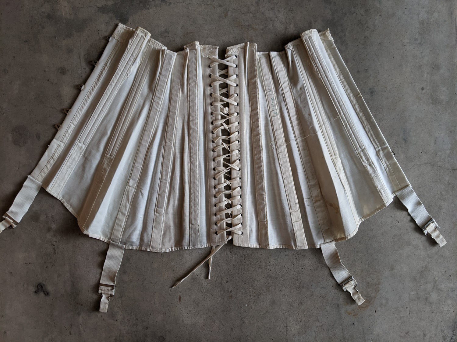 1910s Deadstock Corset - 22" - 