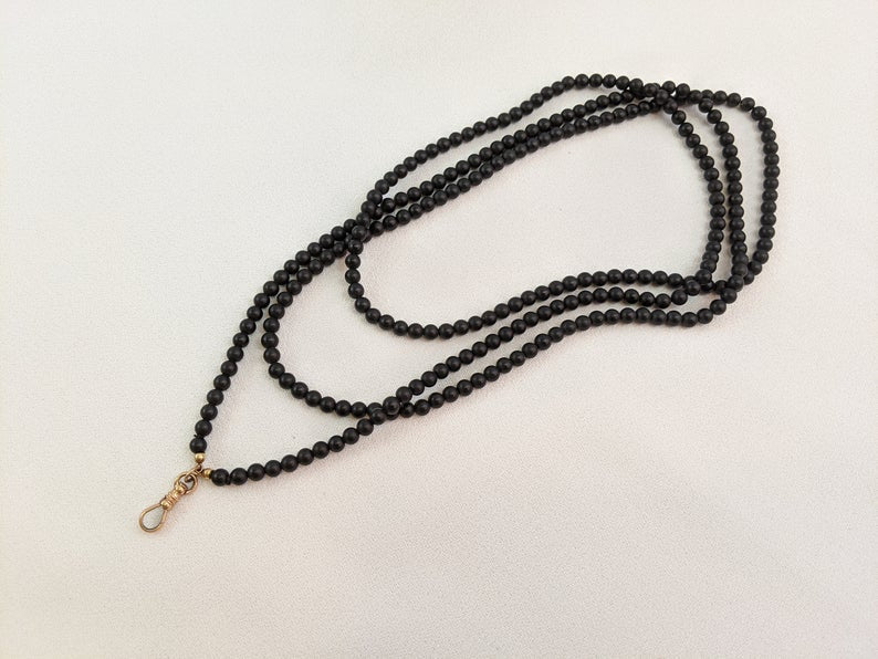1900s French Jet Necklace with 14k Gold Dog Clip
